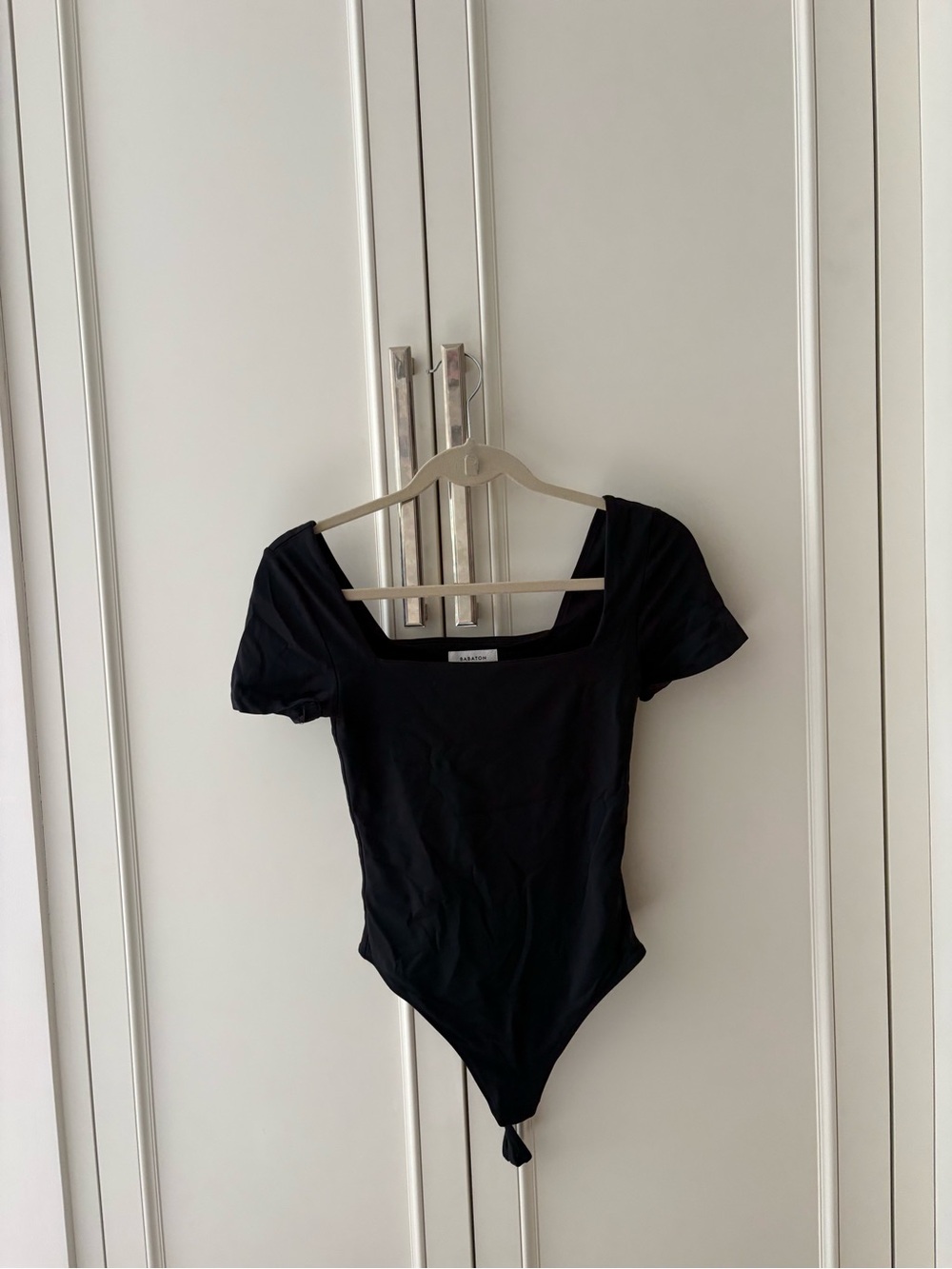 Babaton Black Square-Neck Short Sleeve Bodysuit